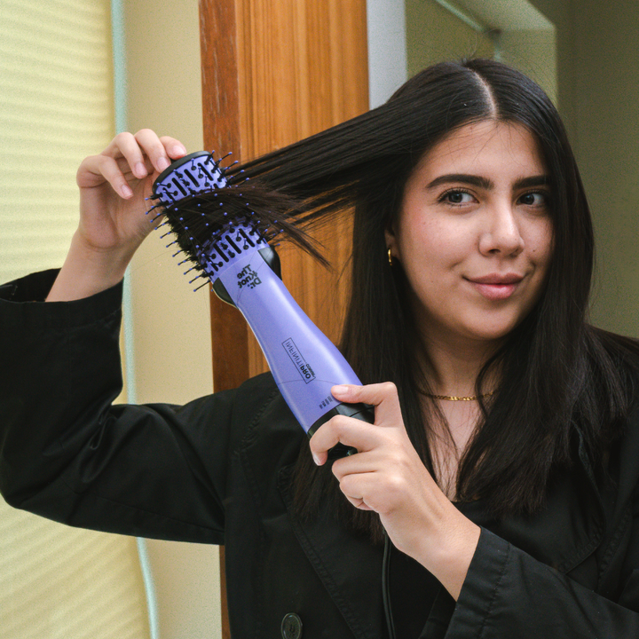 Conair Cepillo De Aire Ovalado InfinitiPro Dr. Knott con 6 Accesorios - Color Morado